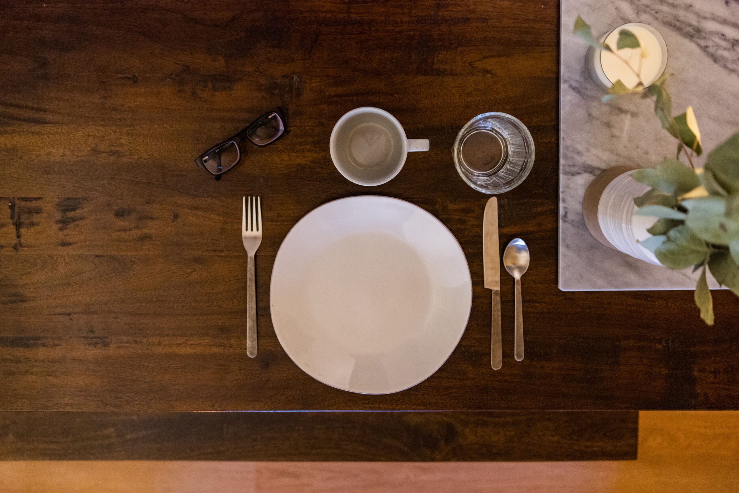 Checklist to help you shop your next dinner set