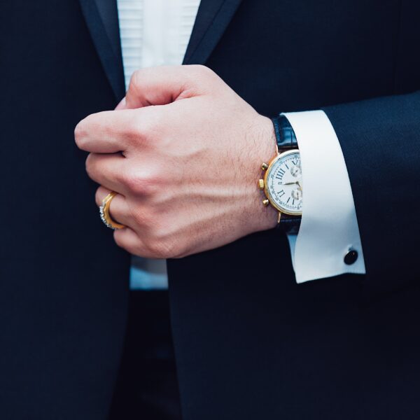 A man wearing a luxury watch - Chairos